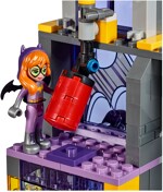 LERI / BELA 10689 Batgirl's Secret Bunker
