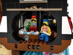Lego 21322 Barracuda Bay Pirate Shipwreck