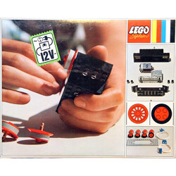 Lego 702 12V Motor with Accessories Pack