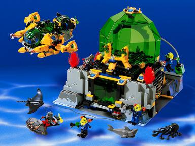 Lego discount submarine station