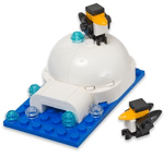 Lego 40061 Promotion: Modular Building of the Month: IceHouse