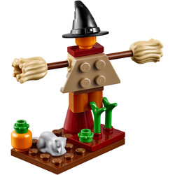Lego 40285 Mini-Model of the Month: Scarecrow