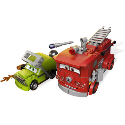 Lego 9484 Racing Cars: Red Rescue Water Truck