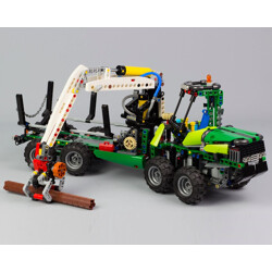 MOULDKING 19006 Pneumatic forest logging truck (within the set of 42080)