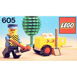 Lego 605 Street staff