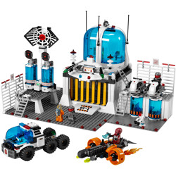Lego 5985 Space Police 3: Space Central Police