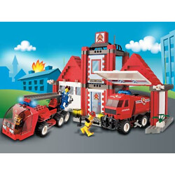 Lego 4657 Classic Little Builder: Fire Headquarters