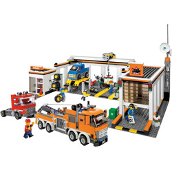 Lego 7642 Transportation: Large garage