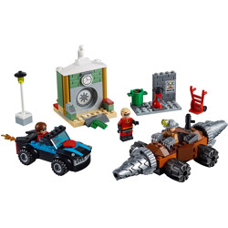 Lego 10760 Superman Mobilisation 2: The Bank Robbery of the Earth's Heart Demon