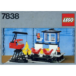 Lego 7838 Trains: Cargo loading and unloading stations