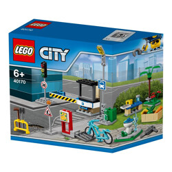 Lego 40170 City Accessories Group
