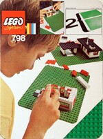 Lego 798 2 Medium Plates, Green