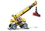 Lego 8270 Complex terrain cranes