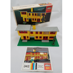 Lego 342 Railway station