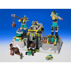 Lego 4990 Rock Commando: The Rock Raiders HQ