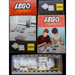Lego 520 2 x 2 Plates