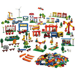 Lego 9389 Education: Community Inspiration Package