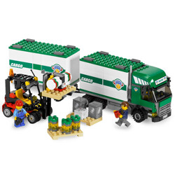 Lego 7733 Freight: Trucks and Forklifts