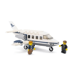 Lego 7696 Airport: Passenger