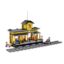 Lego 7997 Train: Train Station