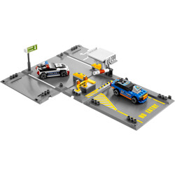 Lego 8197 Small Turbines: Chaotic Roads