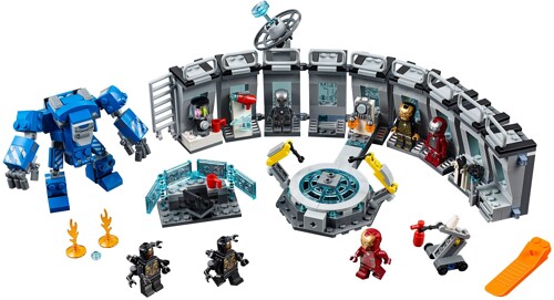 SY SY1332 Iron Man Mecha Showroom