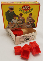 Lego 220 2 x 2 Bricks