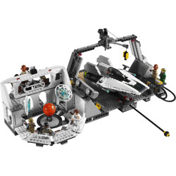 Lego 7754 Mon Karamari Star Cruiser Base One