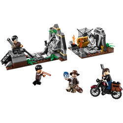 Lego 7196 Indiana Jones: Chauchilla Cemetery Battle
