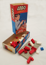 Lego 010 Basic Building Set in Cardboard
