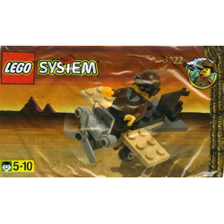 Lego 3022 Adventure: Harry and the Plane, The Adventurer Plane