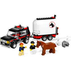 Lego 7635 Farm: Four-wheel drive horse trailer