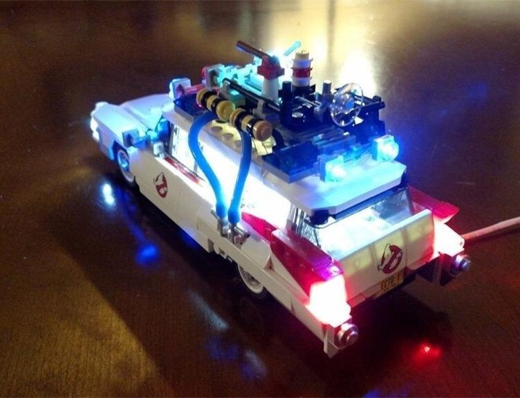 Basic Version LED Light Kit For LEGO creator technic car 10220/10242/42056/10252/10194/76023 (Only Light Set)Kits