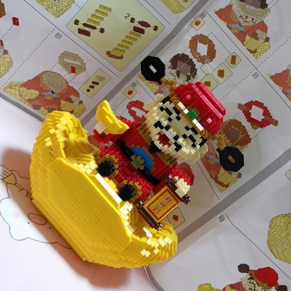 Babu 8819 Red God Of Wealth Gold XL