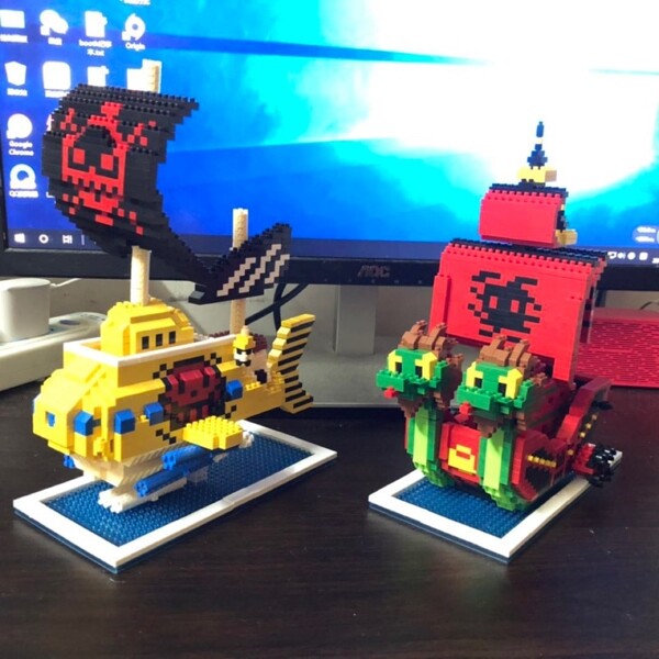 ZMS 3445-3448 One Piece Pirate Ship Series