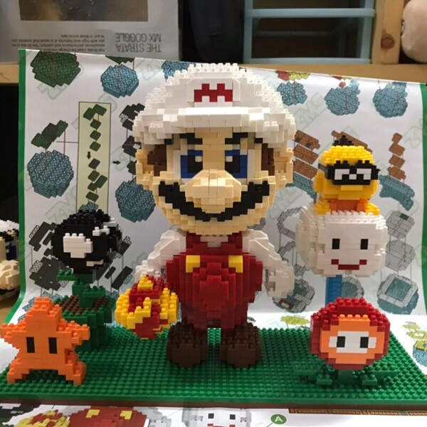 ZMS 3491 Super Mario White Fire Mario and Flower Star