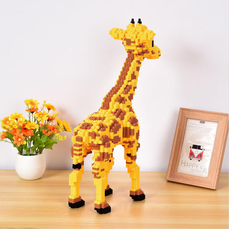 DUZ 8639 Yellow Giraffe