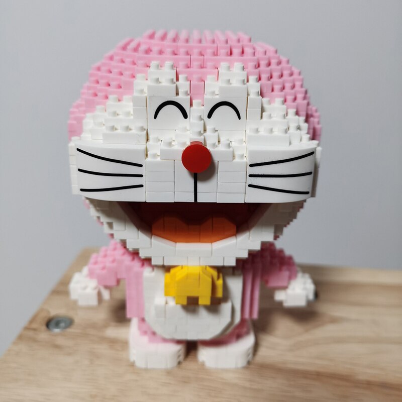 LP 200562 Pink Doraemon