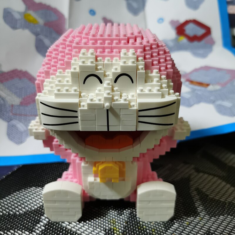LP 200563 Pink Sitting Doraemon