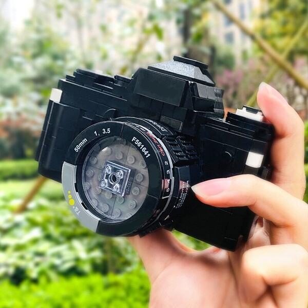 Lin 00844 Black SLR Digital Camera