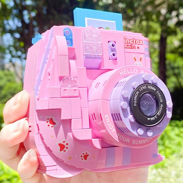 Lin 00908-00909 Digital Instant Camera
