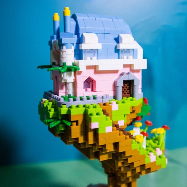 Wise Hawk 2648 Tree Castle