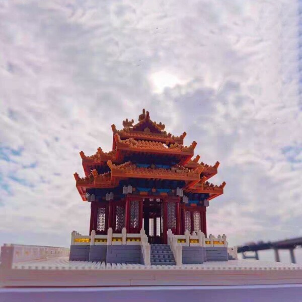 YZ 9133 Turret of The Palace Museum