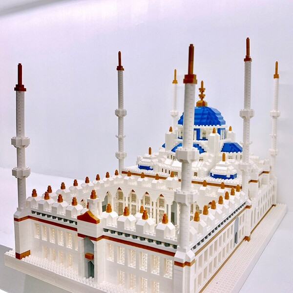 YZ 077 Romantic Sultan Ahmed Mosque