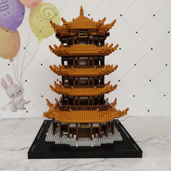 Balody 16068 Yellow Crane Tower