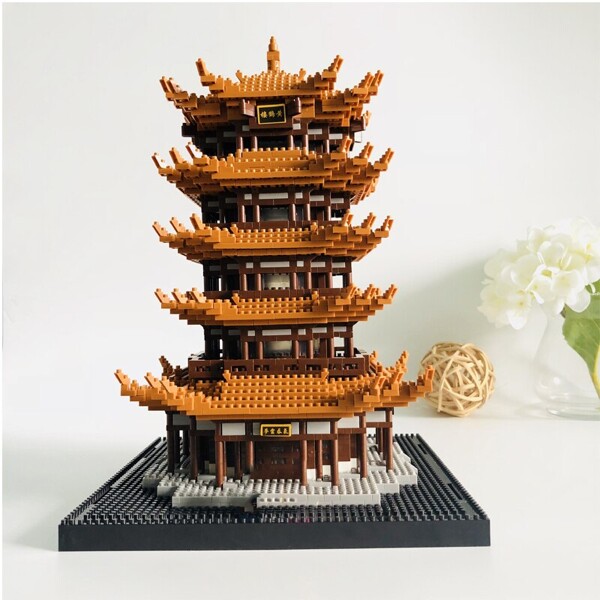 Balody 16068 Yellow Crane Tower