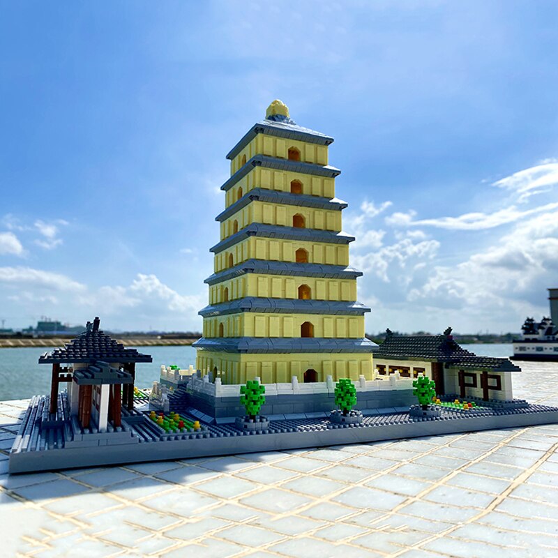 Lezi 8185 Giant Wild Goose Pagoda Tower