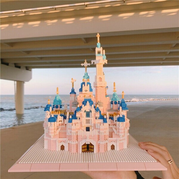 ZRK 7830 Pink Dream Castle Amusement Park