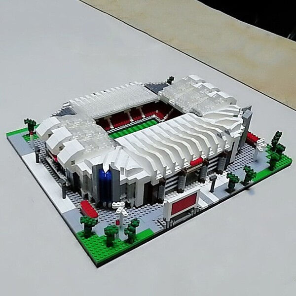 PZX 9912-1 Old Trafford Stadium