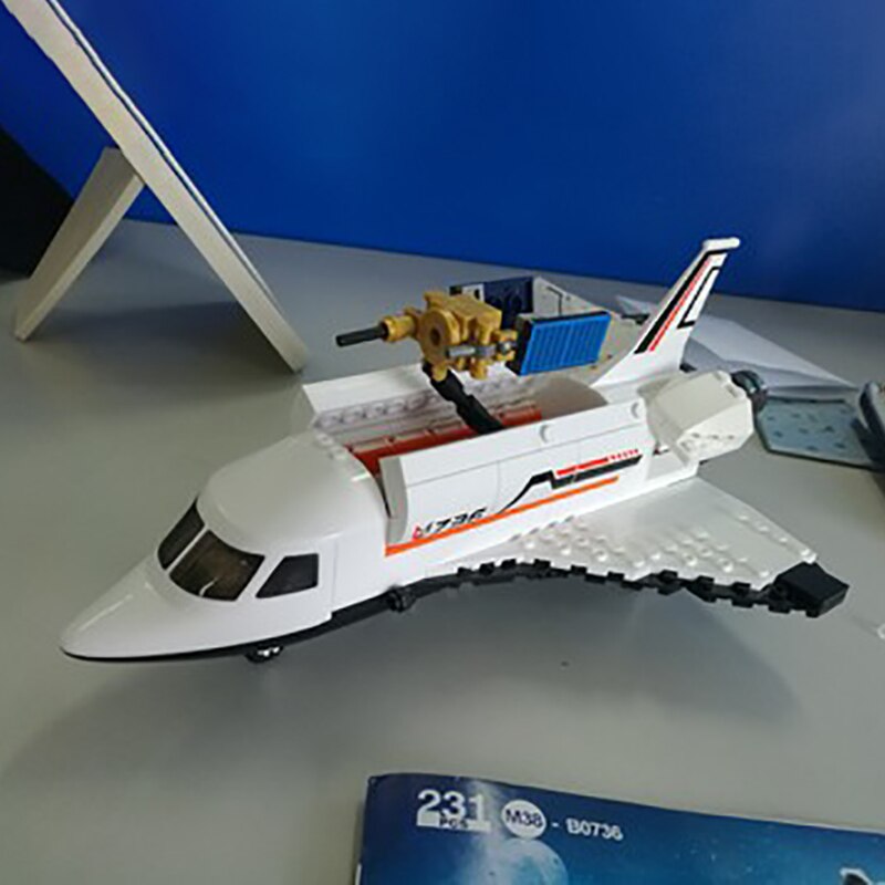 Sluban B0736 Space Adventure Shuttle Airbus Jet